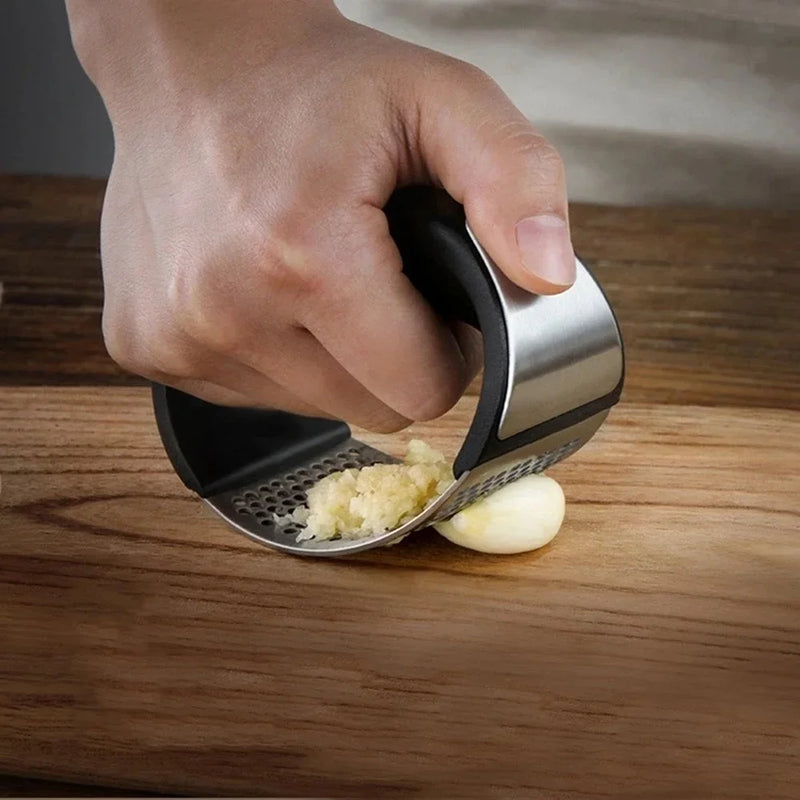 Espremedor de Alho Inox Manual – Resistente e Prático